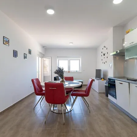 Awesome In With Wifi Апартаменты