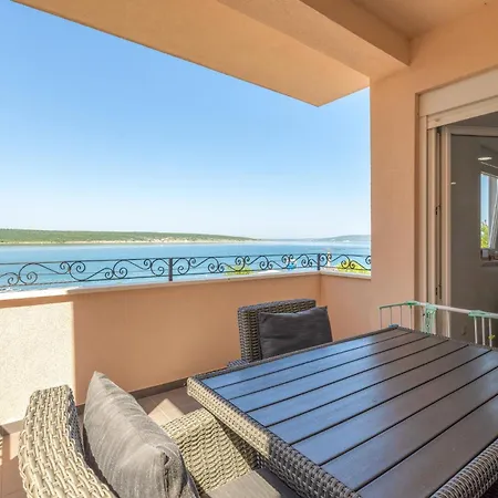 Awesome In With Wifi Apartment *