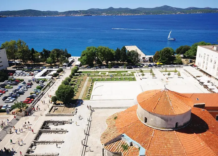 Awesome In With Wifi Apartman Obrovac