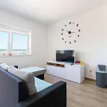 Awesome In With Wifi Apartment Obrovac