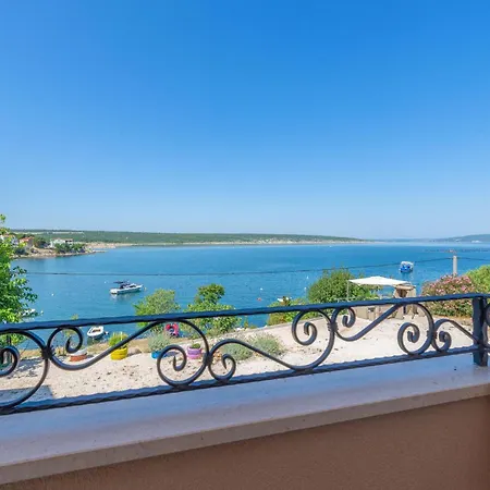2 Bedroom Stunning In Obrovac