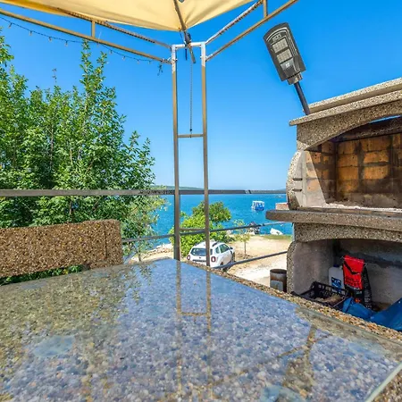 2 Bedroom Stunning In Apartman *